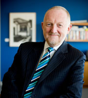 Tony Arnel